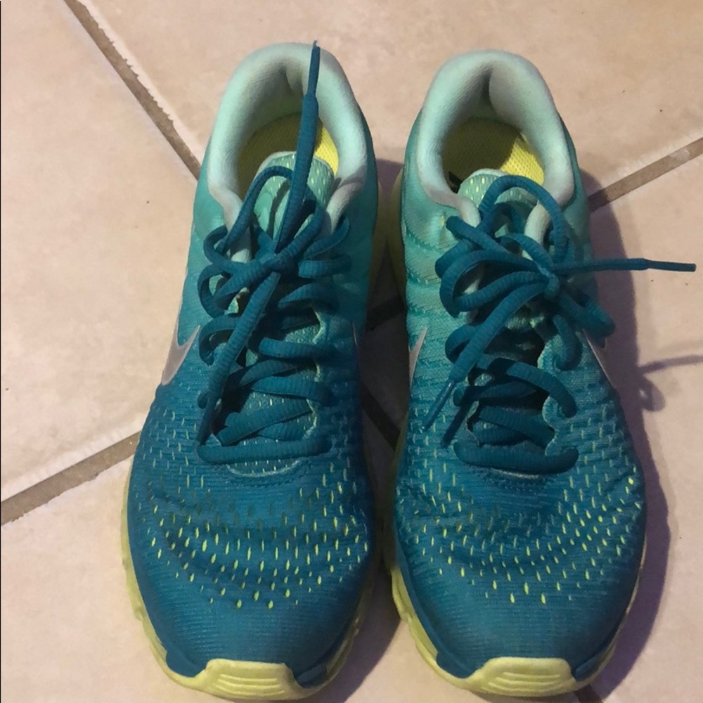 Nike running - Picture 2 of 5